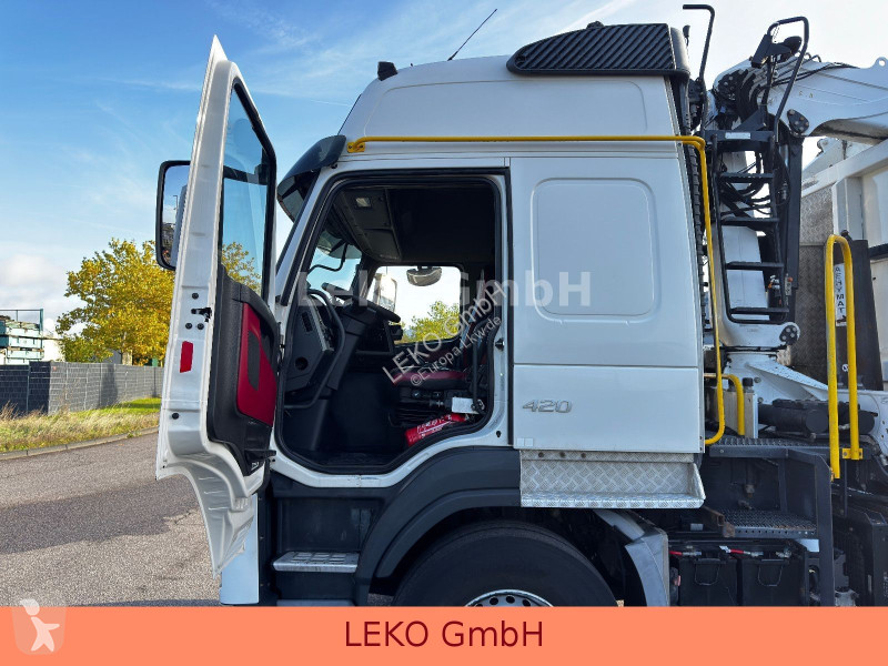 Teherautó Volvo 420 Liftachse