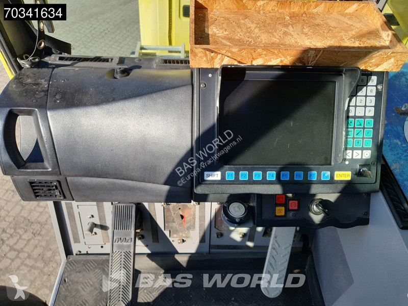 Kamion Scania 6X4 Liebherr LTF 1035-3.1...