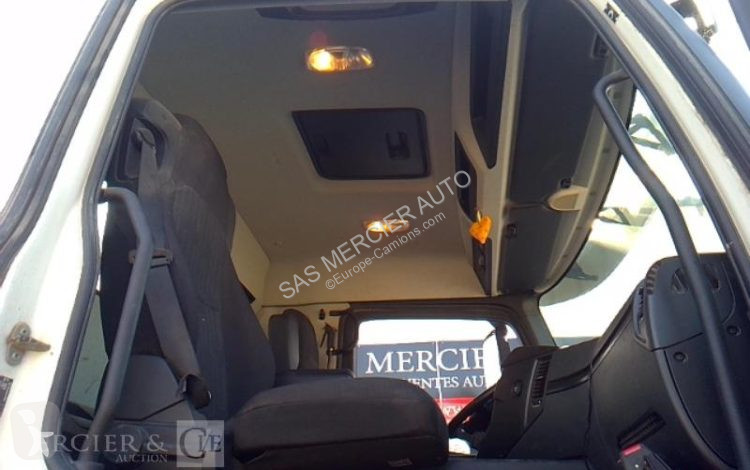 Vrachtwagen Mercedes n/c
