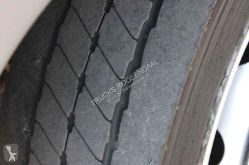 Kamion DAF 180 + Euro 6 + Dhollandia Lift + 12t
