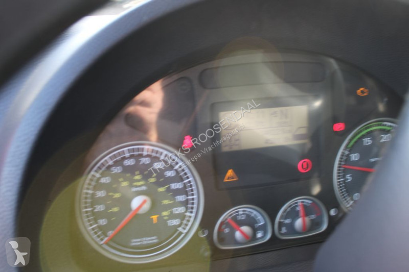 Camion Iveco 100E18 + EURO 5 + LOW KM