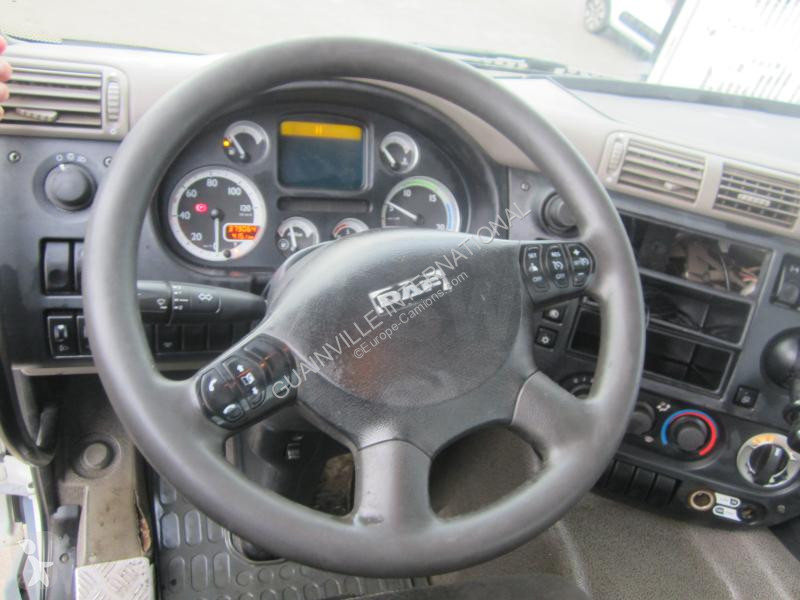 Camion DAF 410