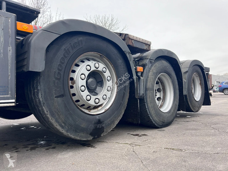 Camion Volvo 500 8X2 EURO 6 + PALFINGER T22...