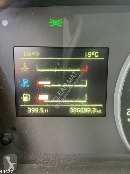 Kamion Volvo 540 8x4 Euro 6 Fassi 36 Tonmeter...