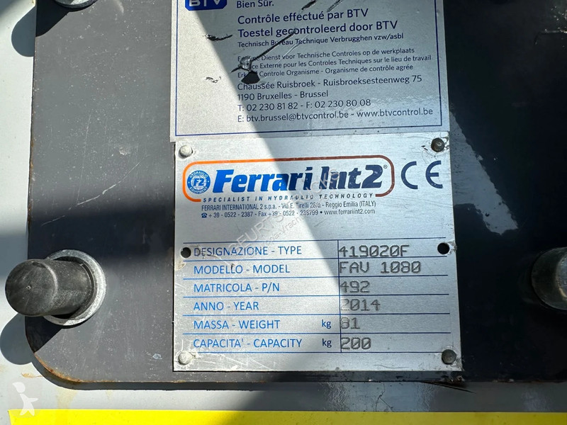 Camion DAF 330 6X2 MKG HLK 341 SHP A8...