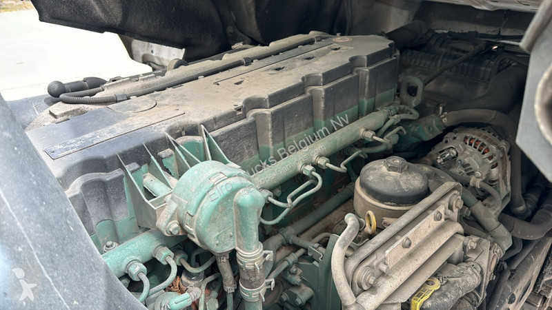 Camion Volvo FL 260 (LIFT 2000 KG / PERFECT...