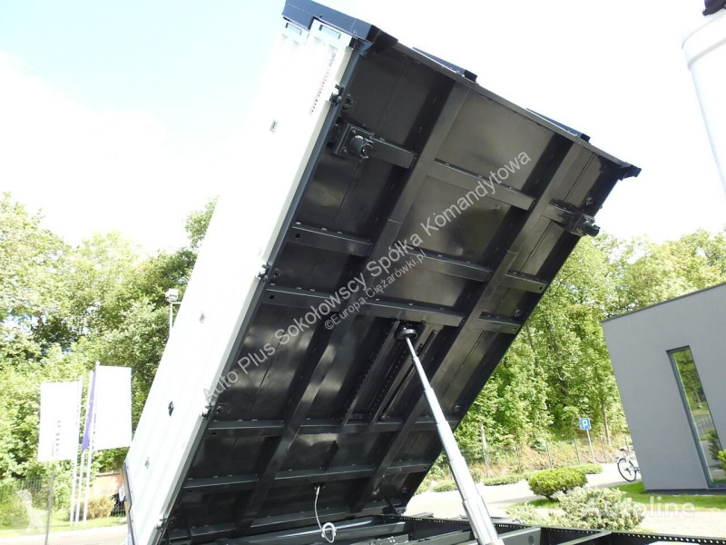 Véhicule utilitaire Peugeot BOXER WYWROTKA...