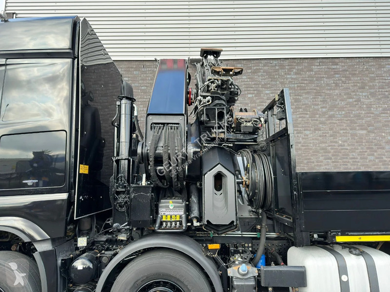 Camion Mercedes 3251 8X4 + HIAB 1058 E-8 + JIB...