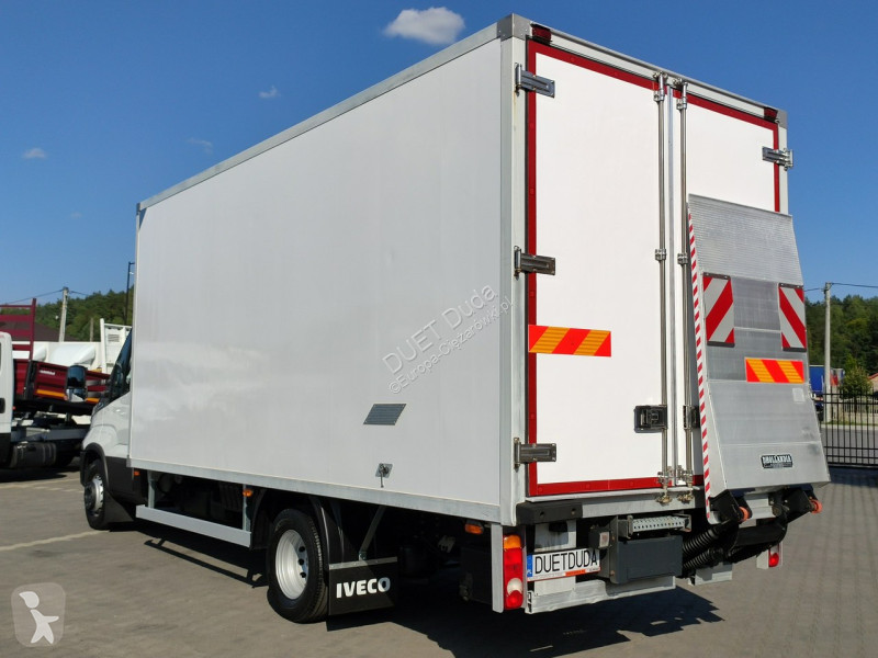 Camião Iveco 70C18 Mroźnia Ściana Grodziowa...