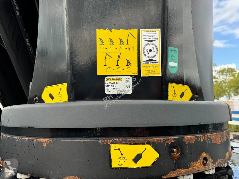 Camion Volvo 460 8X4 PALFINGER PK53002 + FLY...