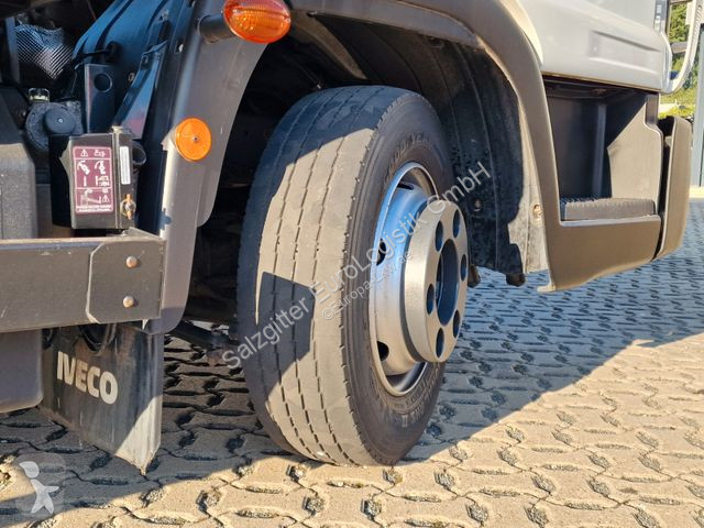 Kamion Iveco 75E16 / Ladebordwand / wenig KM