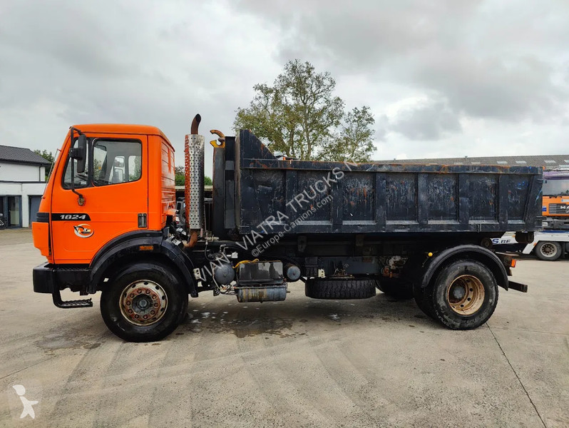 Camion Mercedes SK KIPPER / BENNE 6 ROUES