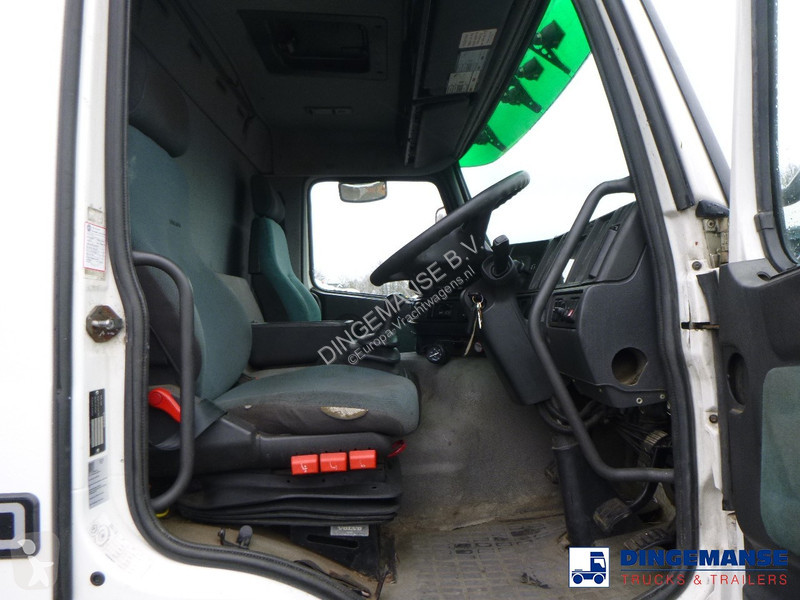 Lastbil Volvo FM7 290 6X4 RHD vacuum tank 13.7 m3