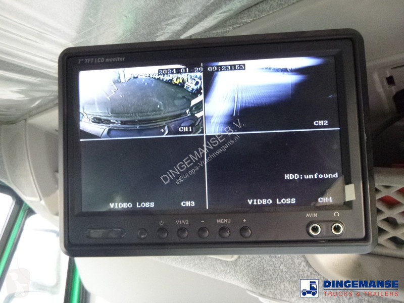 Kamion Iveco 310 6x2 Euro 6 RHD + Atlas 129.3...