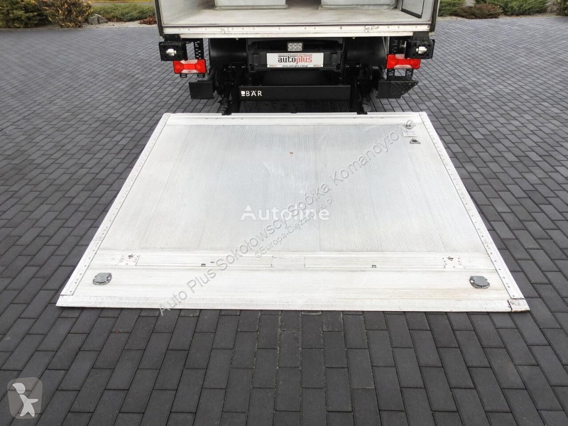 Kamion Iveco DAILY 70C17 CHŁODNIA 0*C WINDA 9...