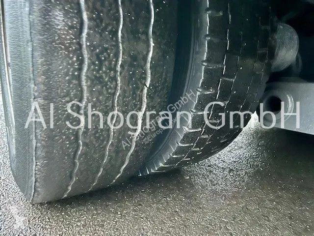 Kamion Mercedes 1218 Carrier Supra...