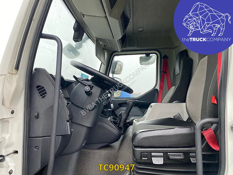 Vrachtwagen Renault D 210