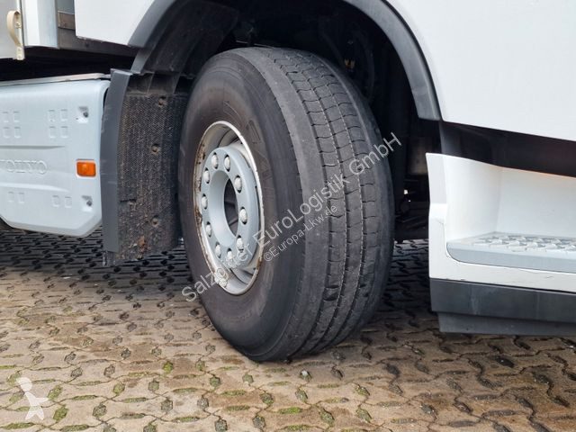 Kamion Volvo 420