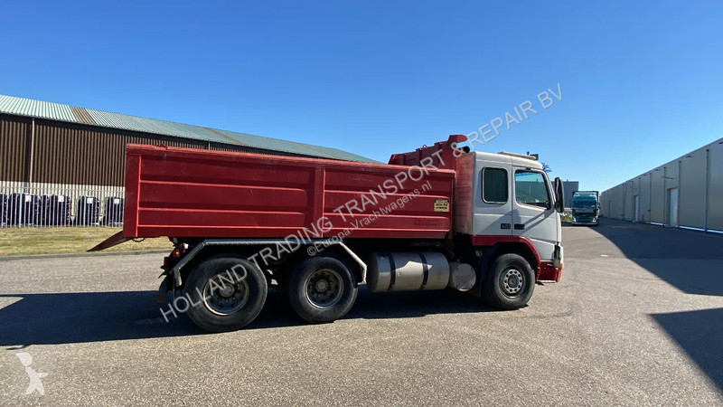 Kamion Volvo 12420 kipper