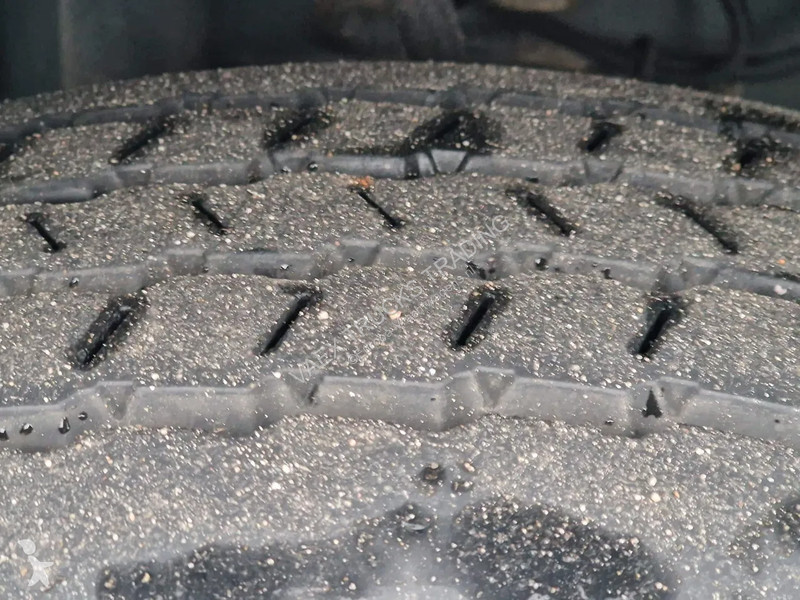 Kamion Iveco 120.250 4x2 - Thermoking T-800R...