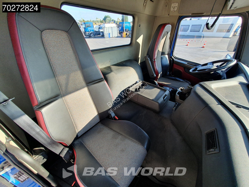 Kamion Volvo 460 8X4 NL-Truck 28 Tonnes...