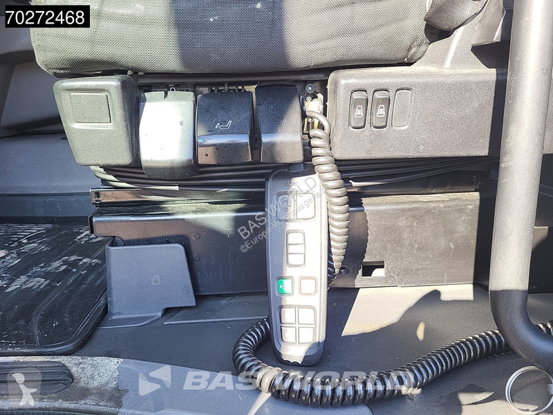 Kamion Scania R410 6X2 amberet Carrier Supra...