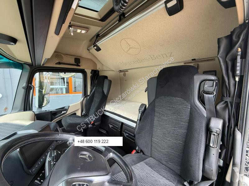 شاحنة Mercedes 2545