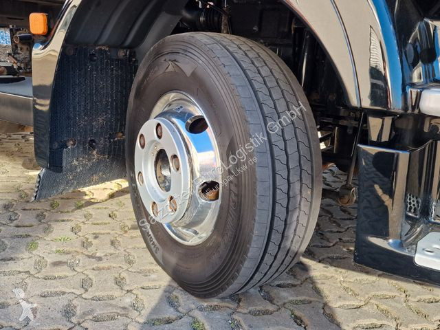 Lastbil MAN 8.220 4X2 BL / Xenon / Alu-Felgen
