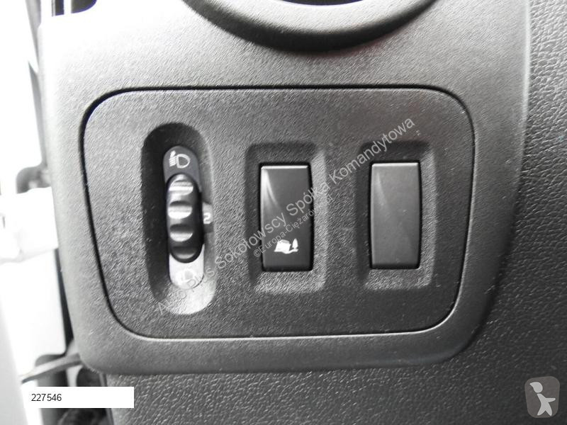 Furgoneta Renault MASTER PLANDEKA 10 PALET...