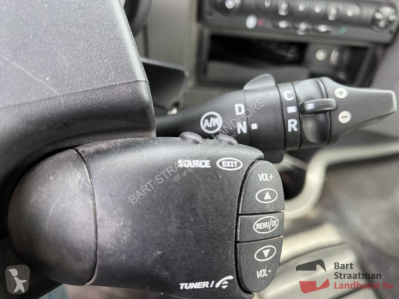 Camion Renault PREMIUM LANDER 380.26 6X2 EL 2M...