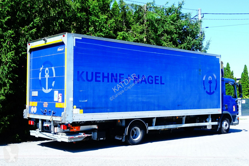 Lastbil MAN TGL 12.220 Euro 6 Kontener 19 pal...