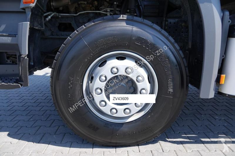Camión Mercedes 192 E-4 HIPRO