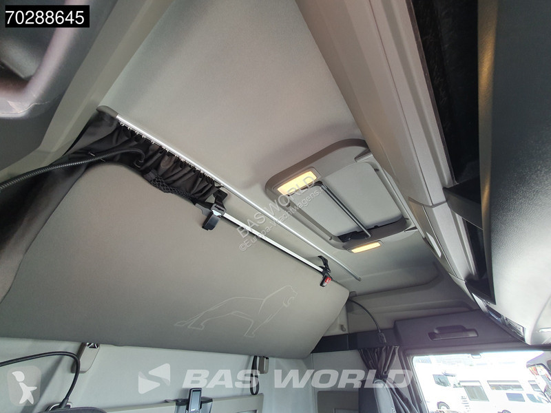 Camión MAN 26.470 6X2 Lift-Axle Retarder...