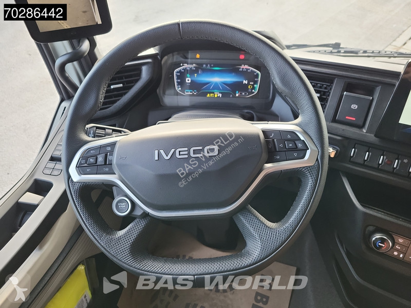 Camión Iveco X-Way 580 6X2 NEW Palfinger...