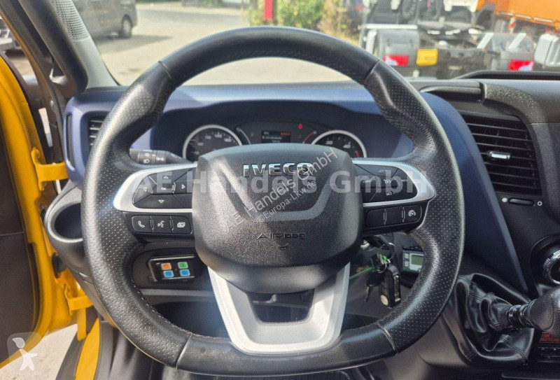 Kamion Iveco 70