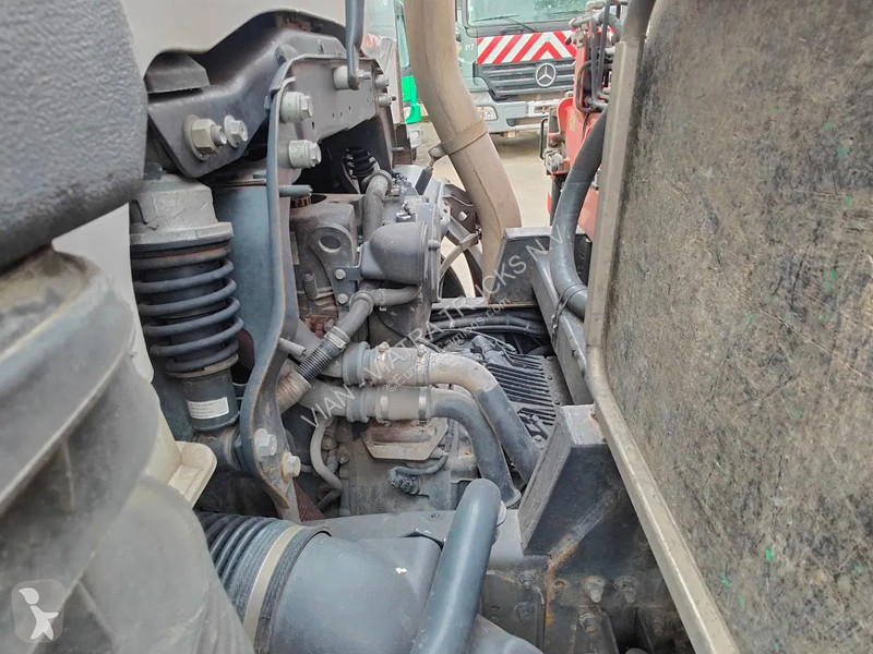 Kamion Iveco 310 Euro6 + FASSI F155 A.022 E-Active