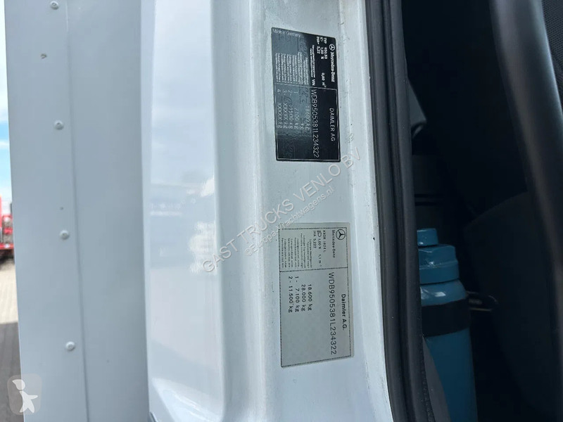 Camion Mercedes 1824 Closed Alu Box / 3000kg...