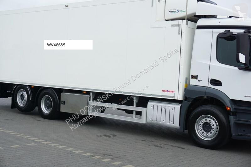 Kamion Mercedes ANTOS / / EURO 6 / CHŁODNIA +...