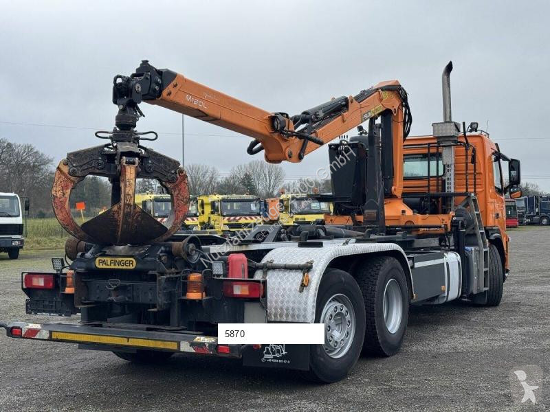Kamion Volvo FM