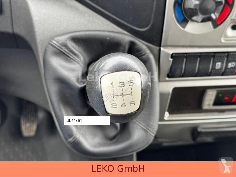 Kamion Iveco 35C11