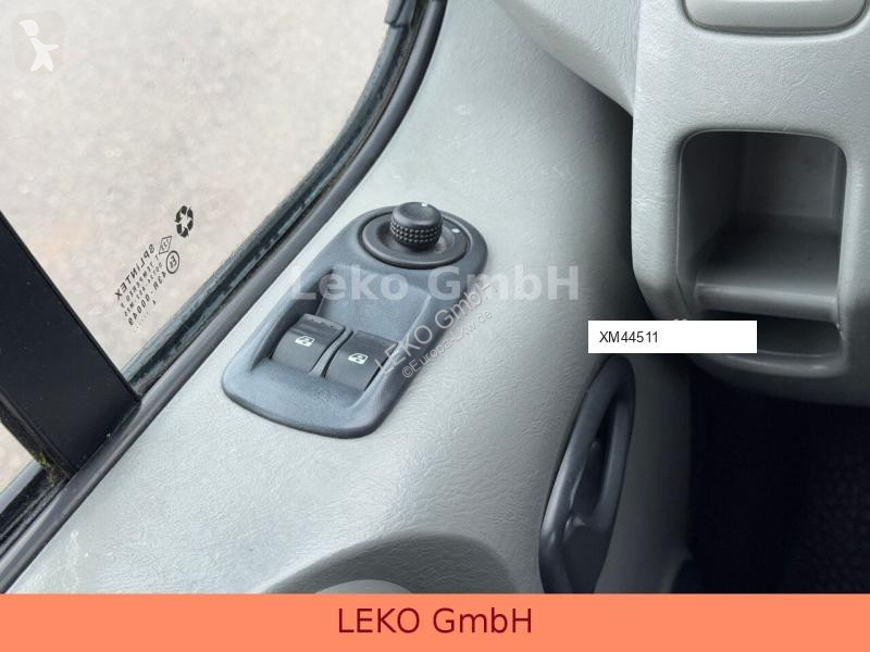 Lastbil Fiat Trafic Mit Carrier Xarios 600