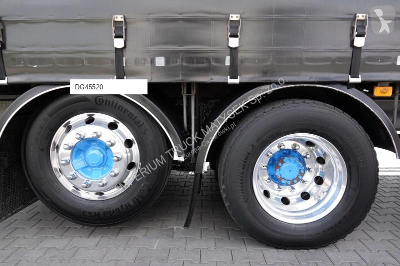 Camion Renault T 440 / 6X2 / SOLÓWKA / FIRANKA...