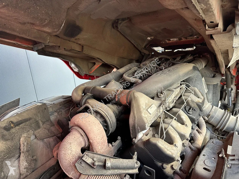 Kamion Scania 144-460 V8