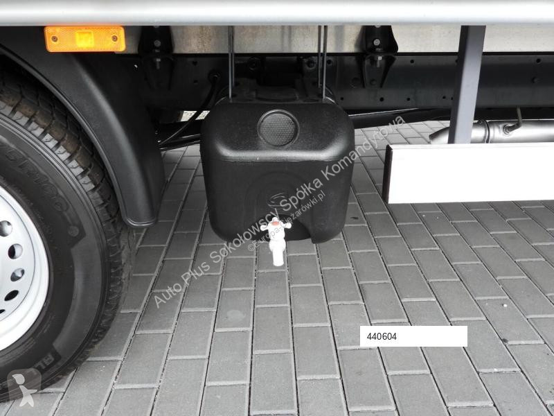 Véhicule utilitaire Iveco DAILY 35S18 PLANDEKA...