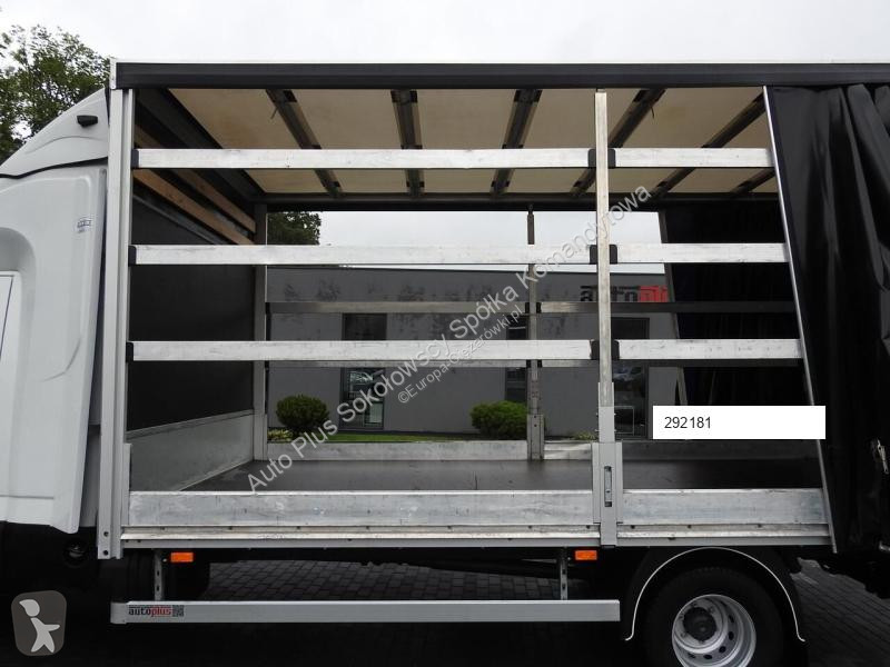 Véhicule utilitaire Iveco DAILY 70C18 PLANDEKA...