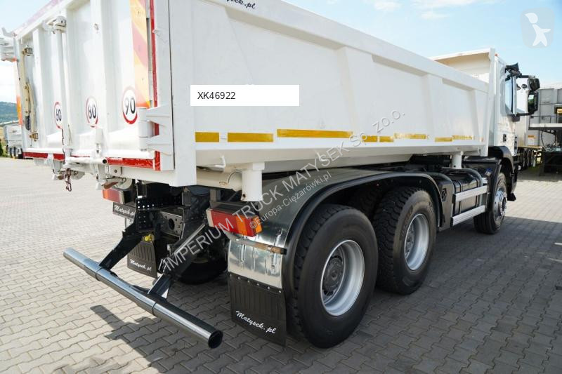 Camion Iveco TRAKKER 360