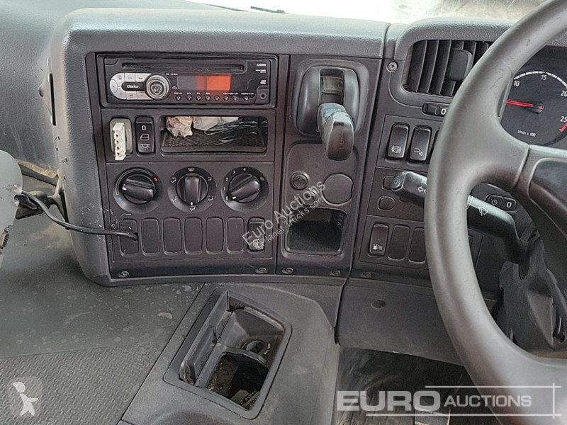 Camion  P230