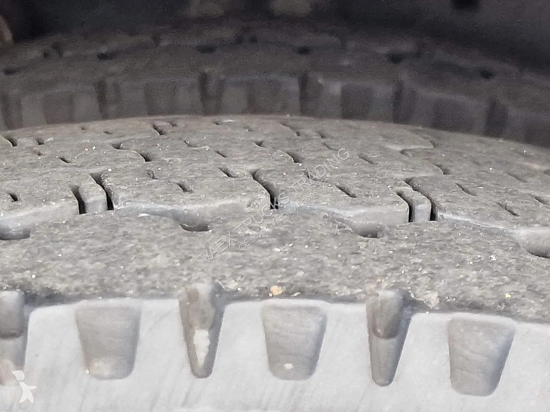 Kamion Iveco 75-190 Isotherm box - Zepro...