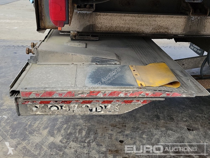 Vrachtwagen  CF75.310