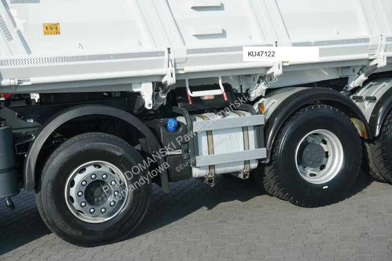 Kamion Iveco TRAKKER / 480 / E 6 / WYWROTKA / 8...